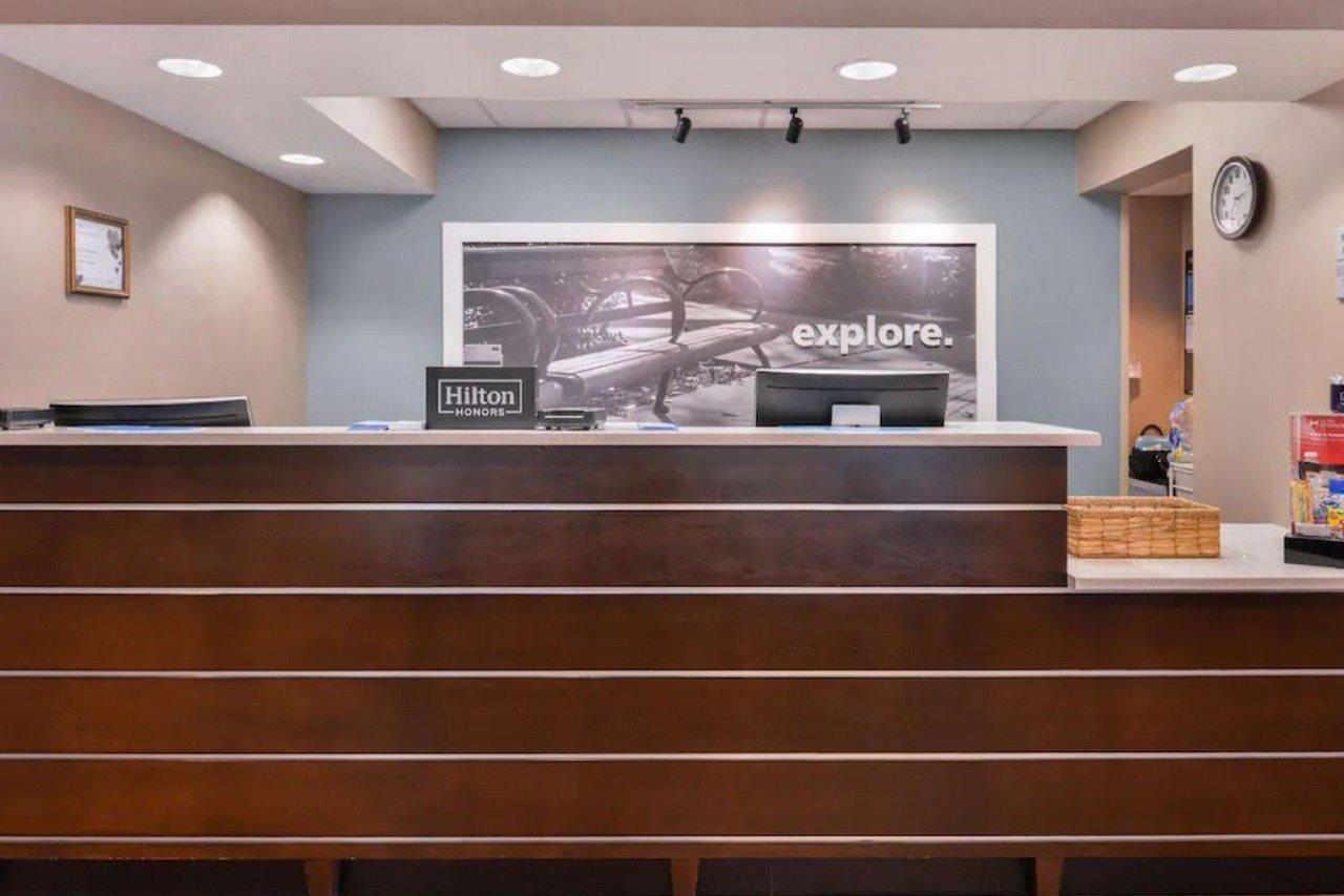 Hampton Inn By Hilton Decatur Exterior photo