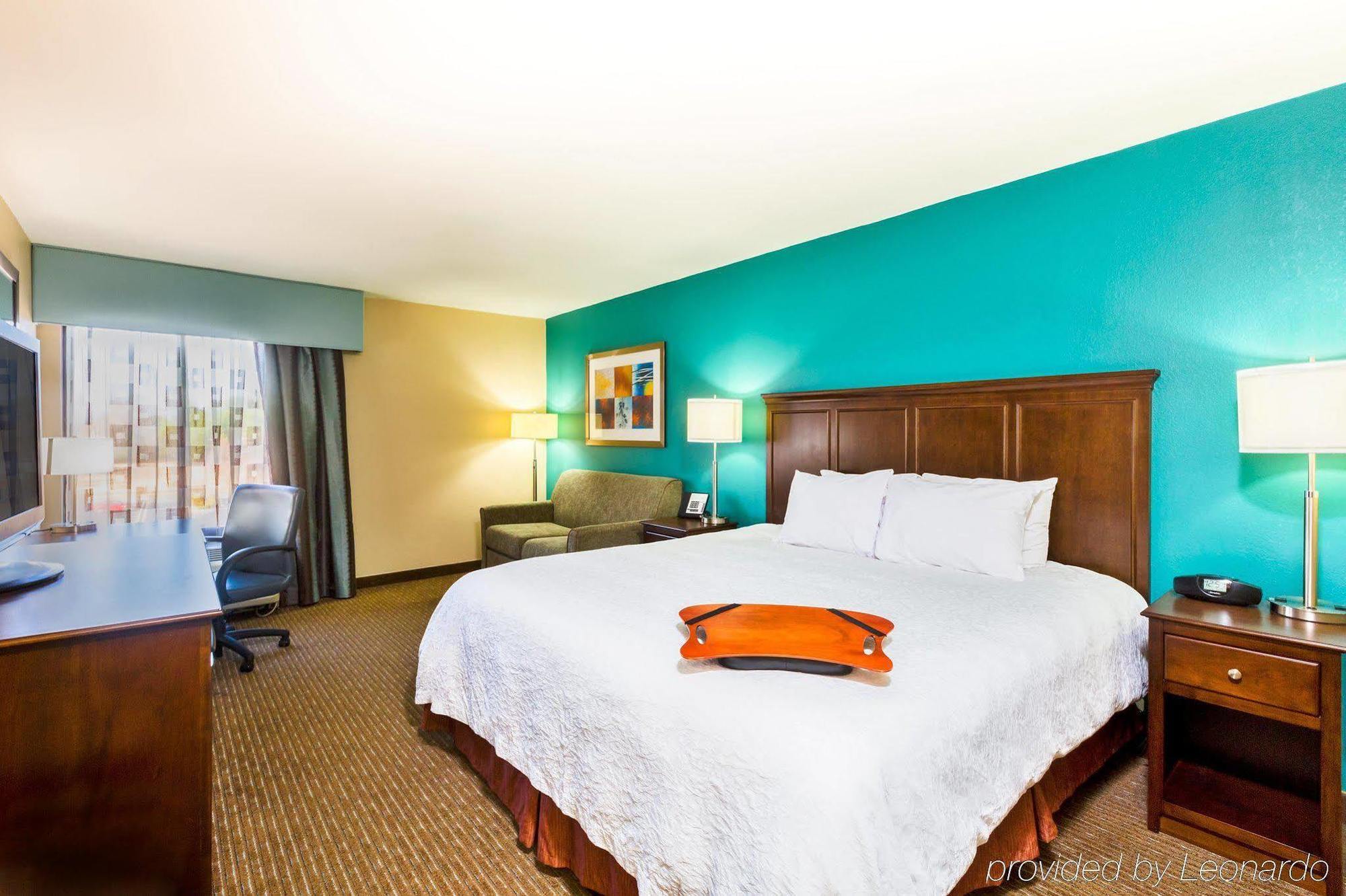 Hampton Inn By Hilton Decatur Exterior photo
