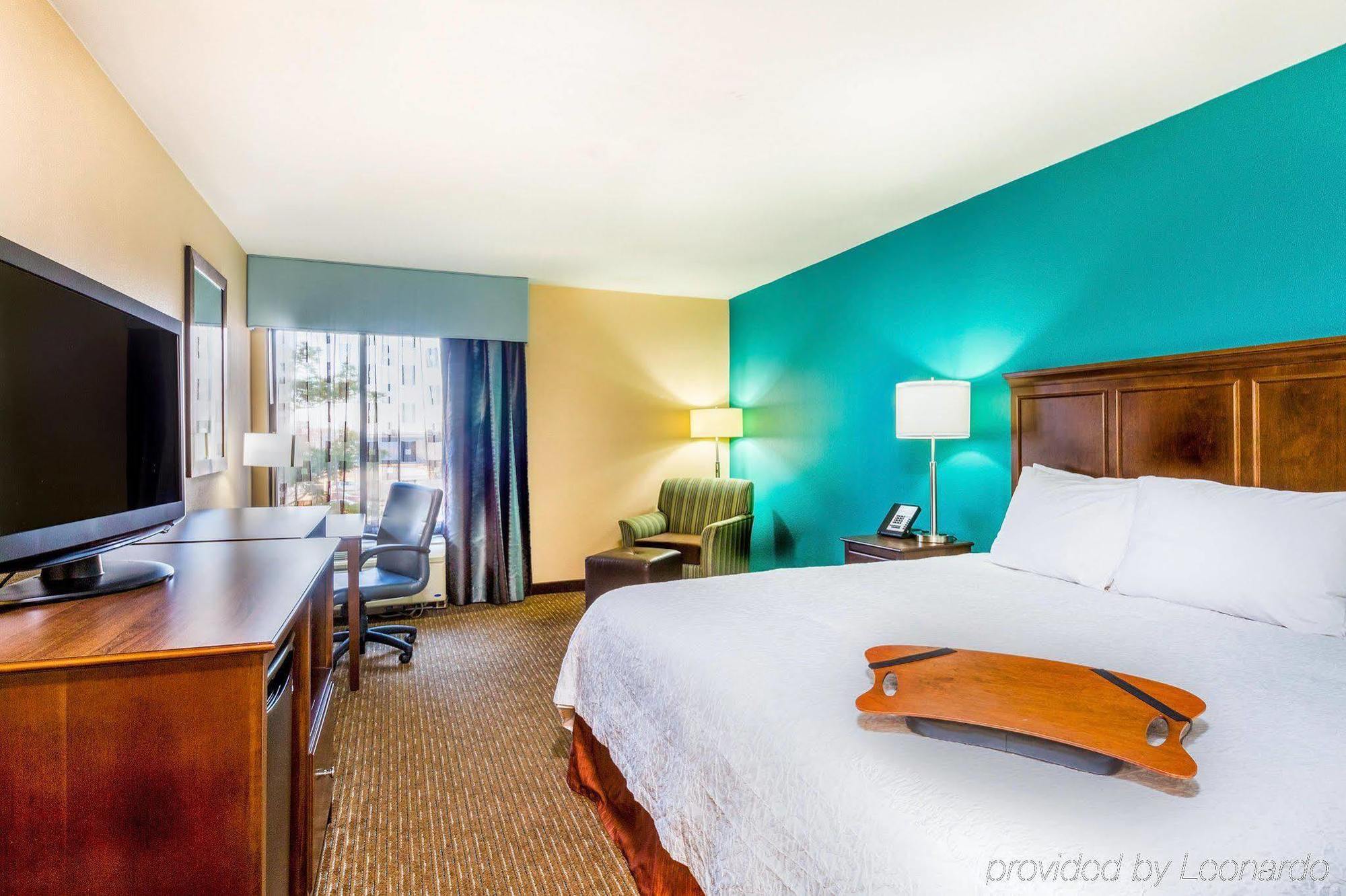 Hampton Inn By Hilton Decatur Exterior photo